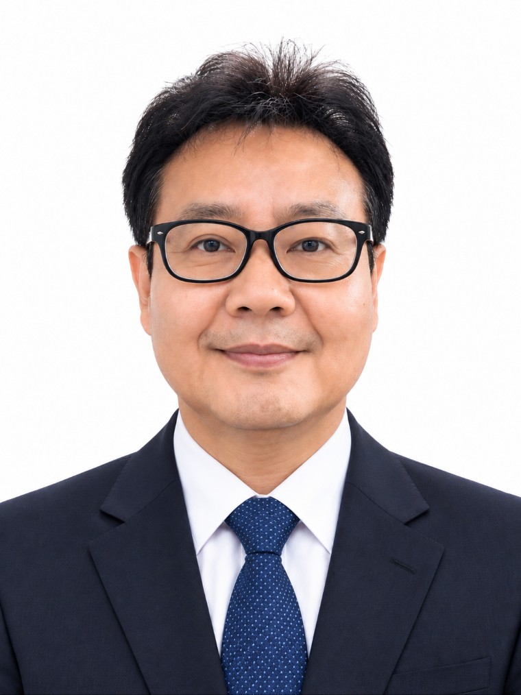  류동익 사진